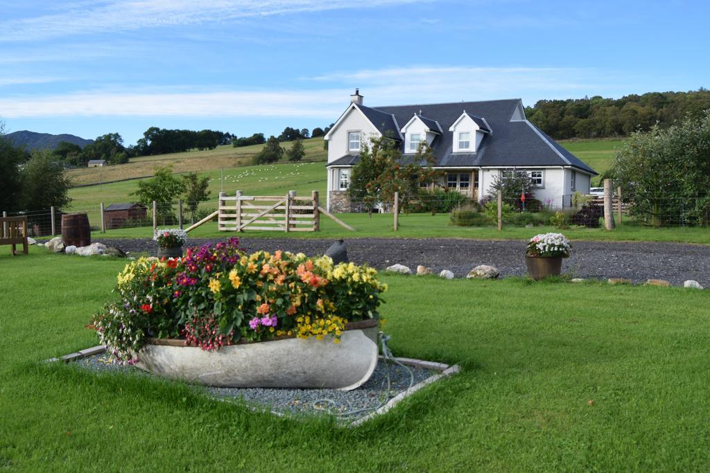 Easter Croftinloan Farmhouse Ξενοδοχείο Pitlochry Εξωτερικό φωτογραφία